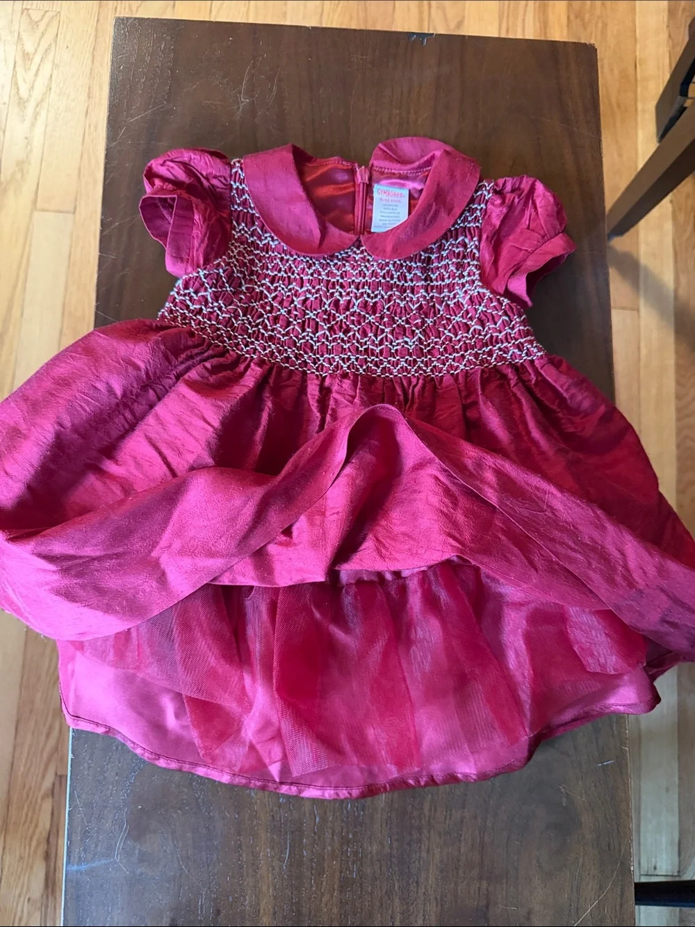 Old Gymboree ( pre Gap) Fuchsia Smocked Party Dress sSize 6-12 mos